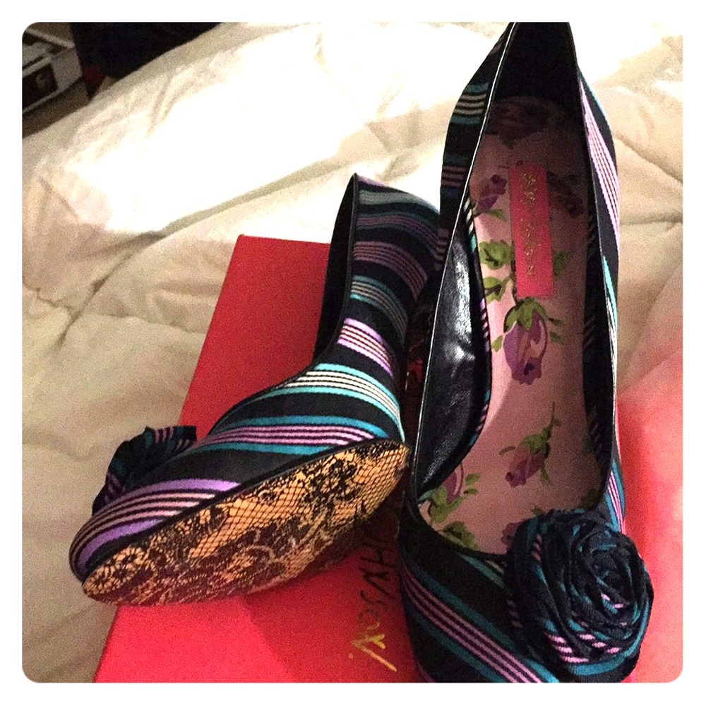 Shoes